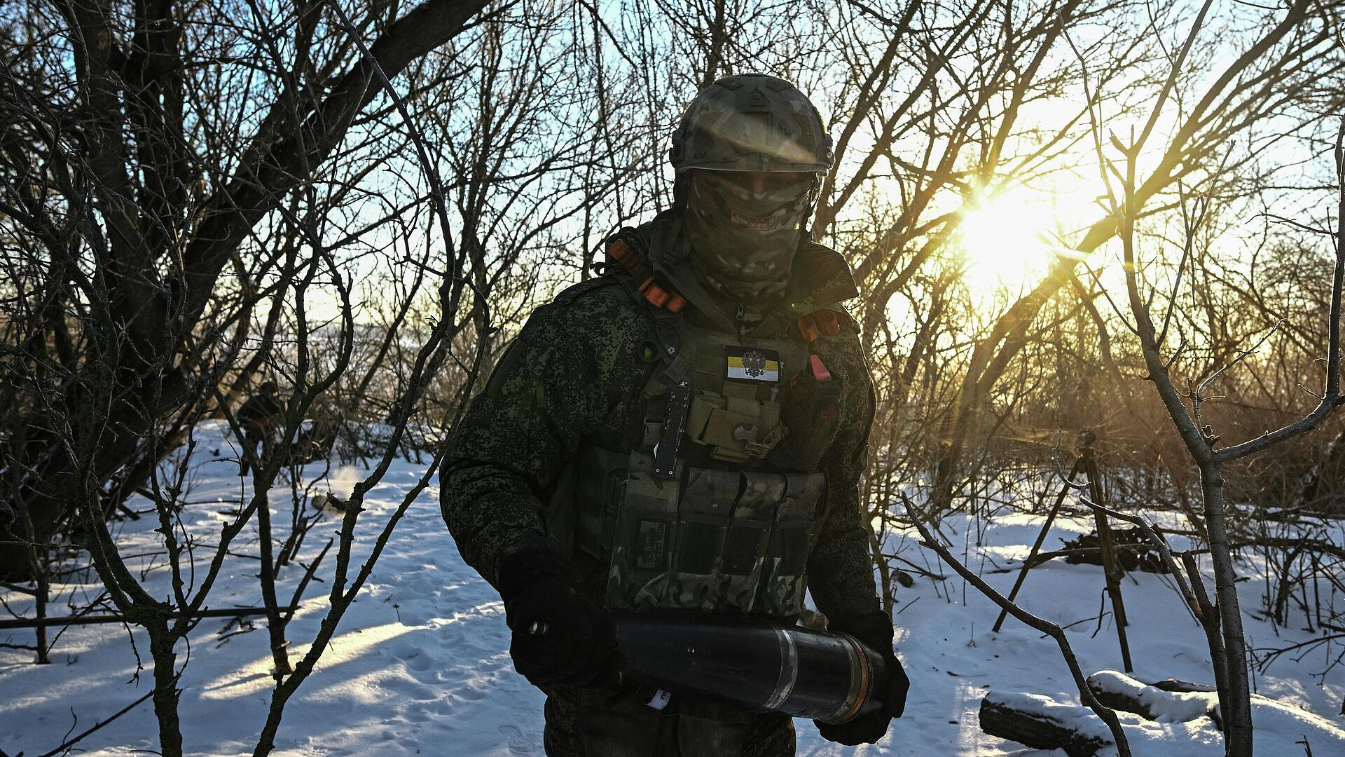 Войска "Востока" продвинулись вглубь обороны противника