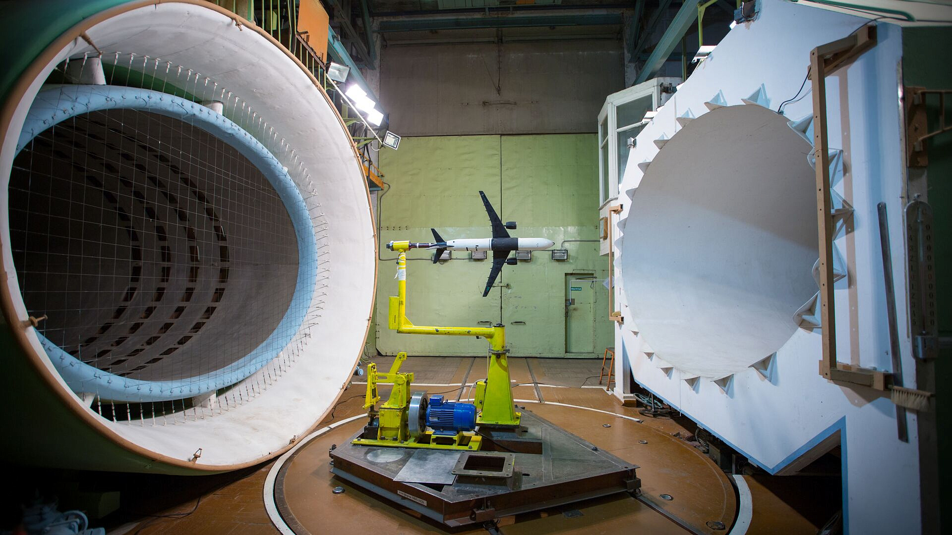 � ���� ���������� � ��������� "��������� �����"