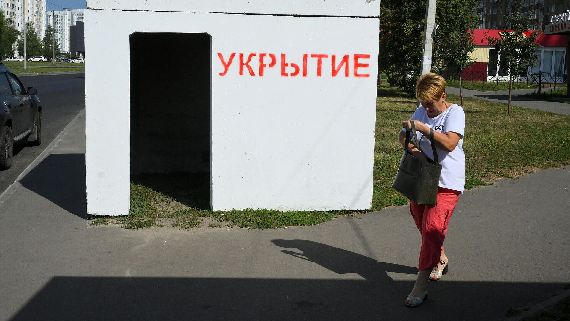 Жителей Альметьевска призвали укрыться в убежищах из-за опасности от БПЛА