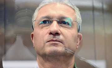 Суд закрыл рассмотрение жалоб на изъятие имущества Тимура Иванова