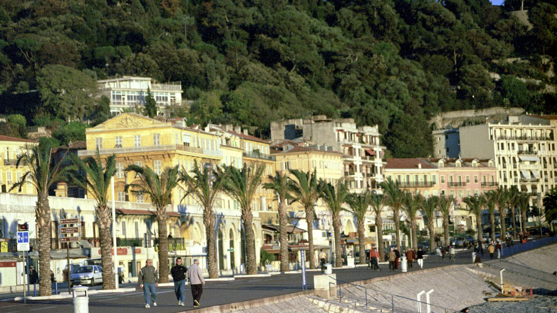 Суд в Ницце признал Россию владельцем церкви и кладбища