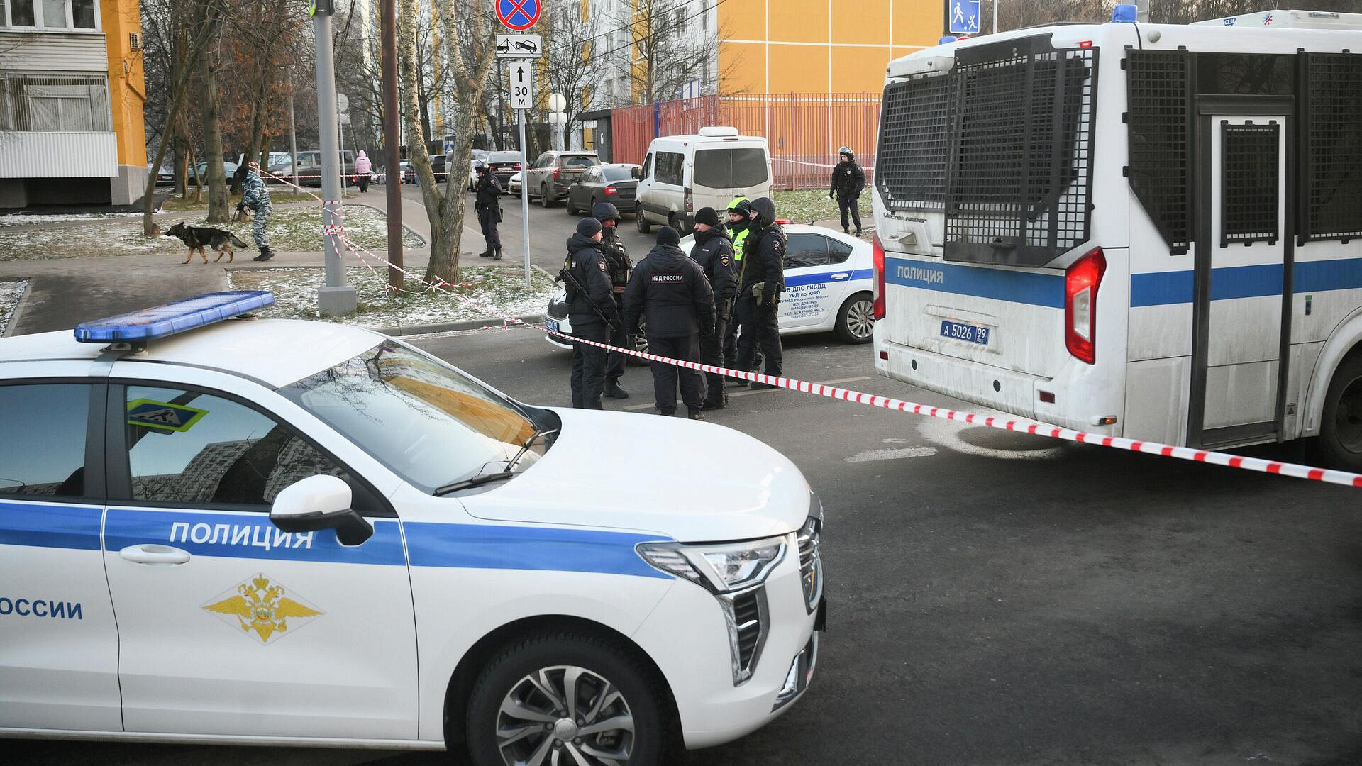 � ������ ���������� �������� �������, ����������� ���� �����������