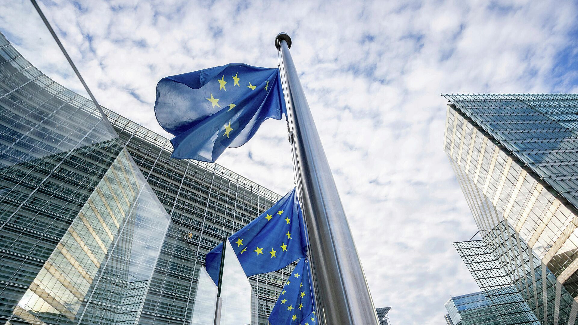 ЕС опубликовал регламент нового пакета санкций против России