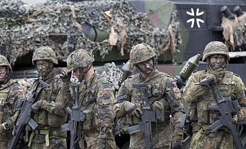 Германия отправит в Гренландию в рамках военной миссии 13 военных