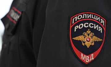 В Петербурге задержали девушку, повредившую молотком два автомобиля