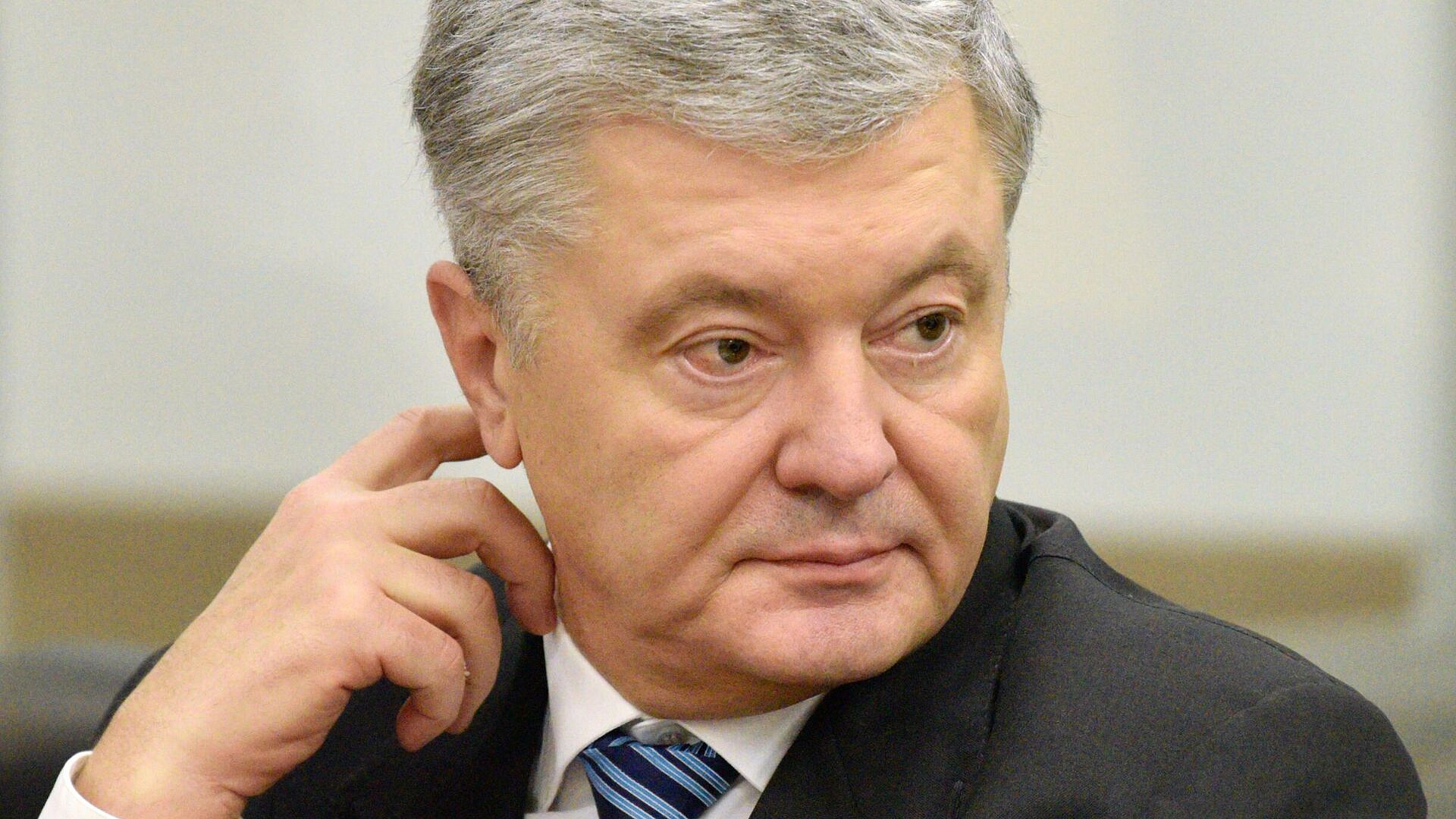 "Не понимает Путина". Порошенко* набросился на Зеленского