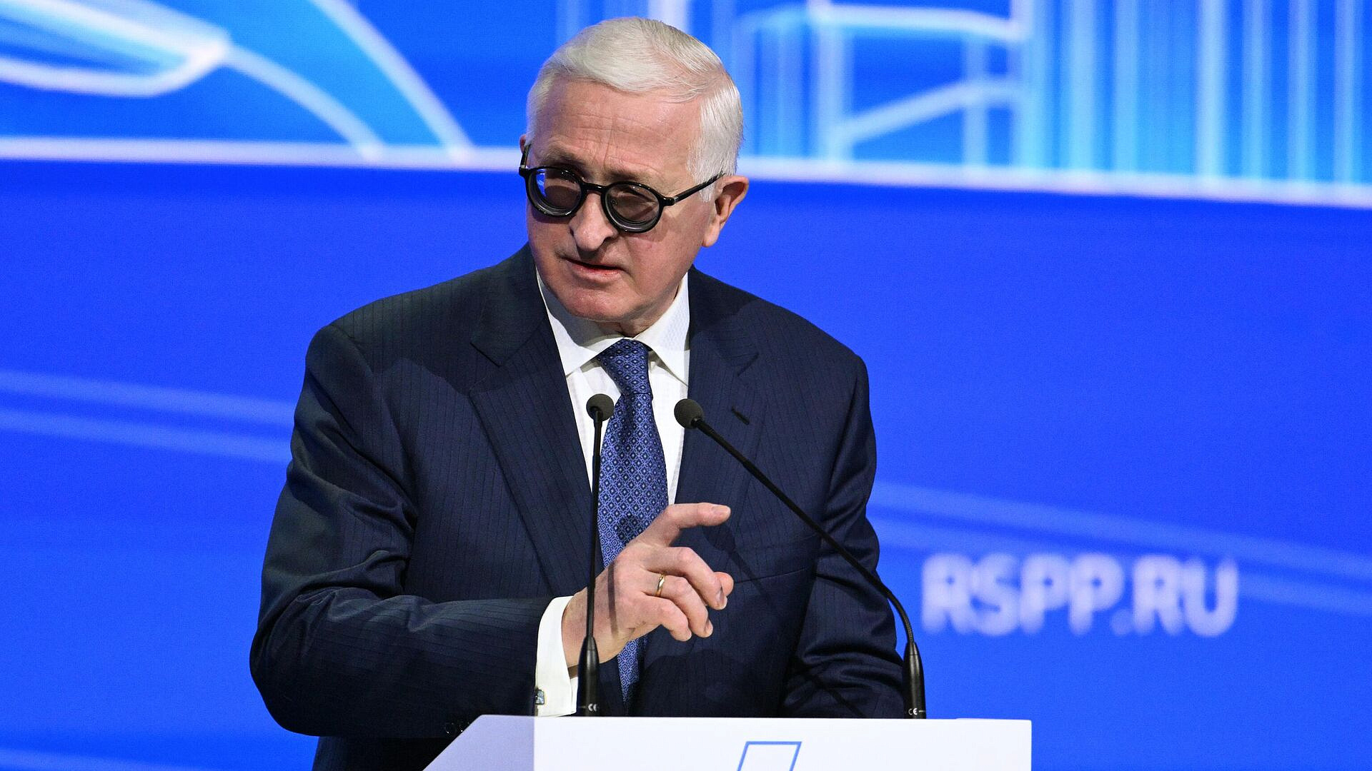 РСПП хочет обсудить регулирование ИИ на встрече с Путиным, заявил Шохин