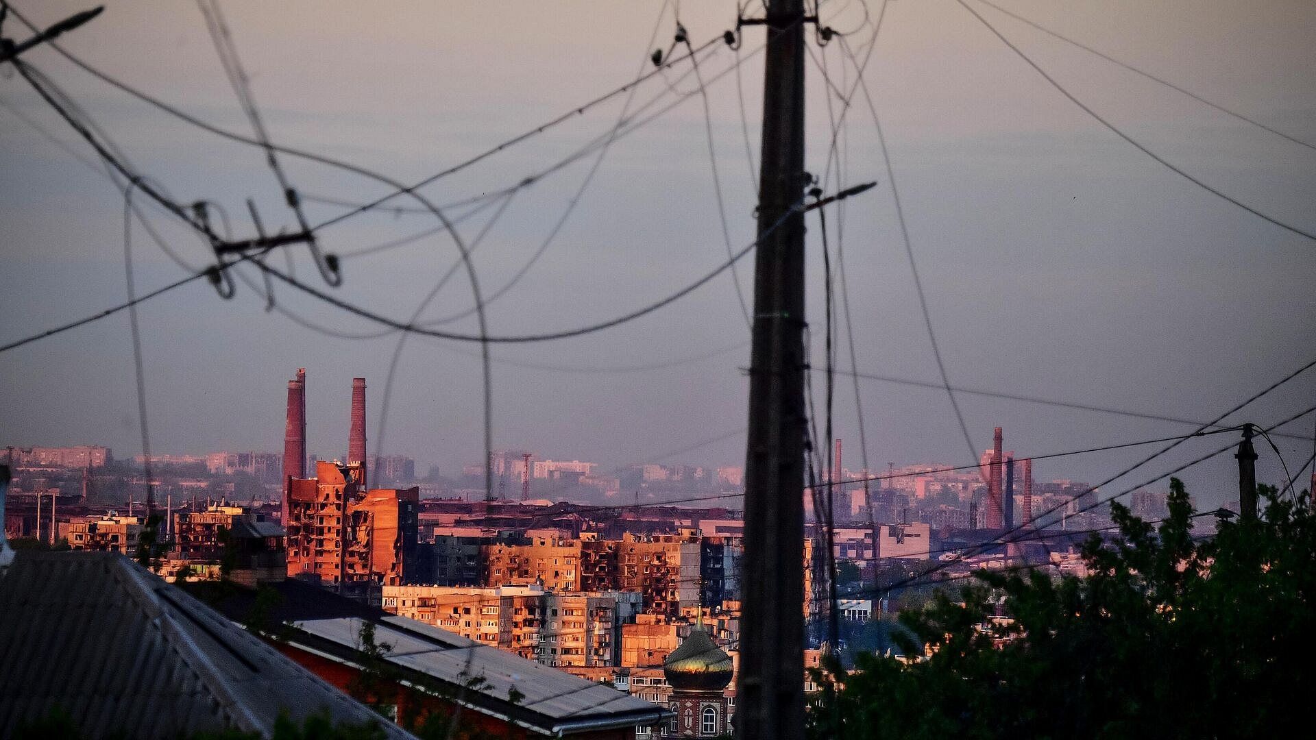 На Первом канале покажут документальный фильм о битве за Мариуполь