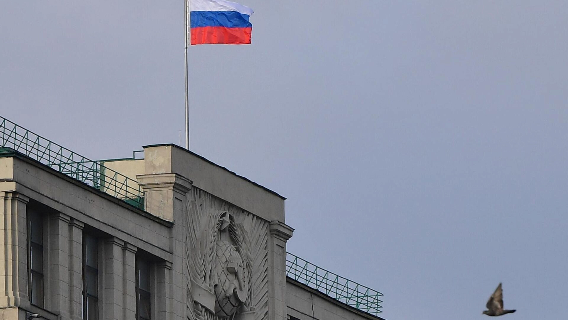 Позиция США по переговорам о ядерном оружии нереалистична, заявил депутат