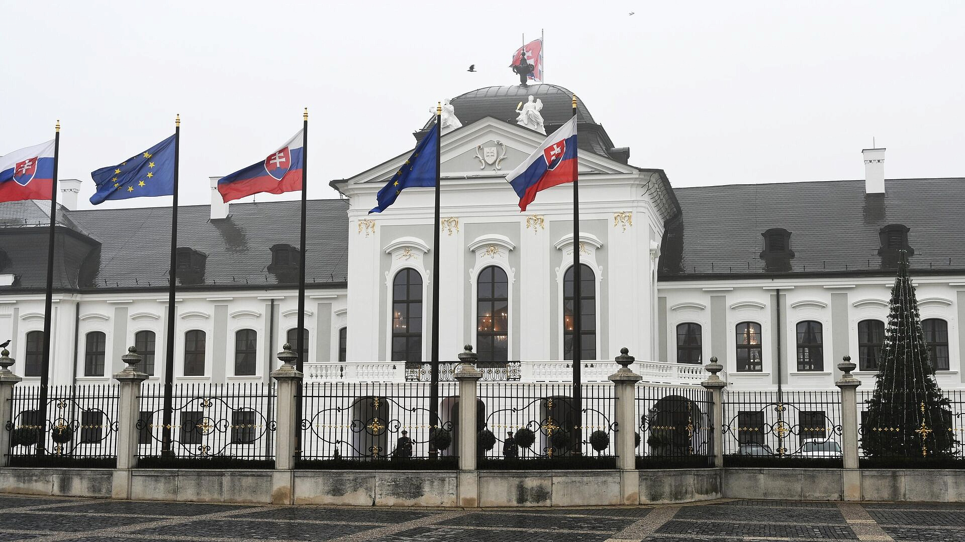 В Словакии рассказали, к чему приведет получение Украиной ядерного оружия