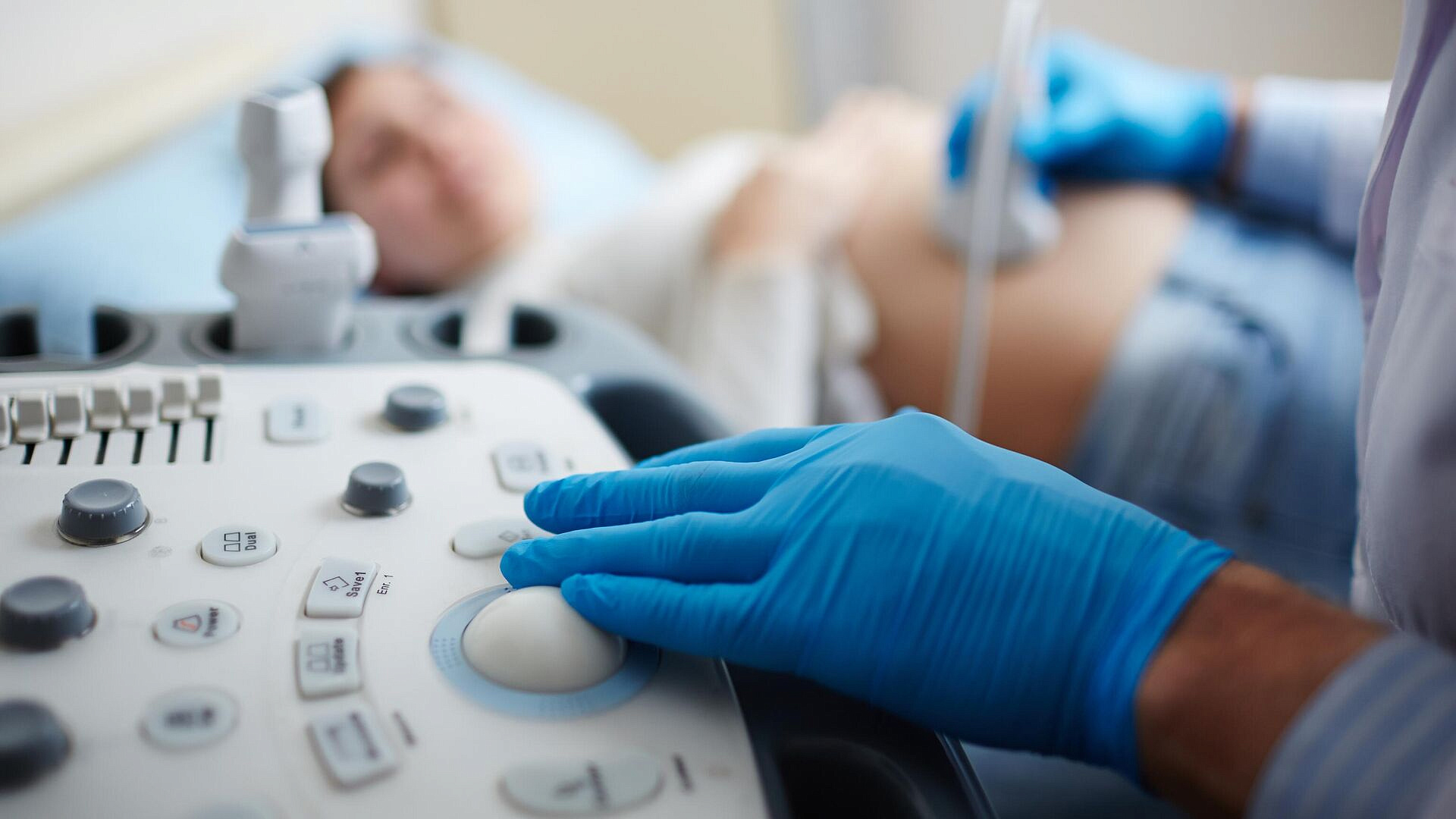 Нижегородскую клинику оштрафовали за предложение делать аборты без лицензии