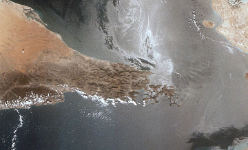 Ставки фрахта танкеров в Ормузском проливе выросли на 600 процентов 