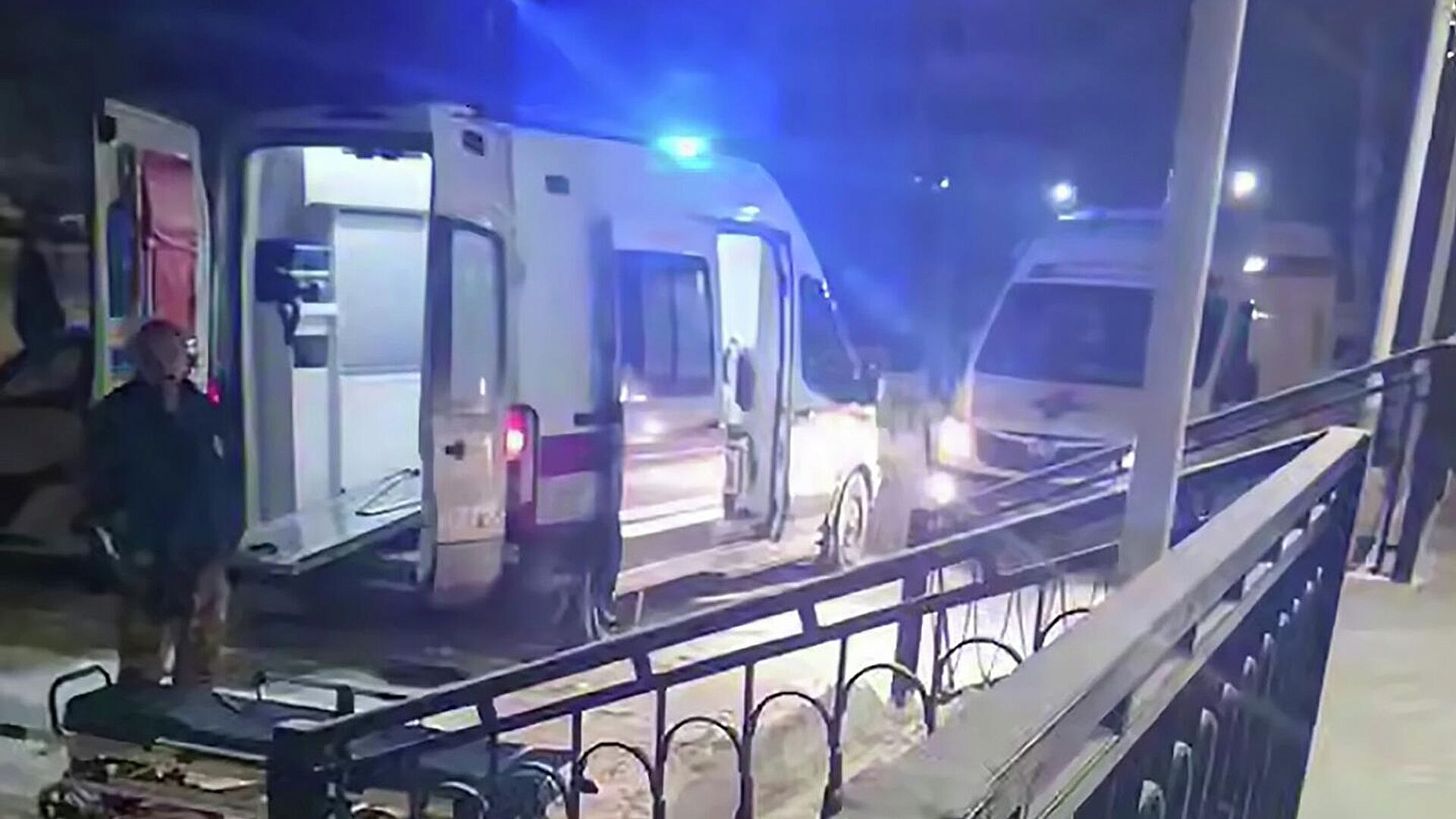 В Петербурге оштрафовали замдиректора школы, где напали на учительницу