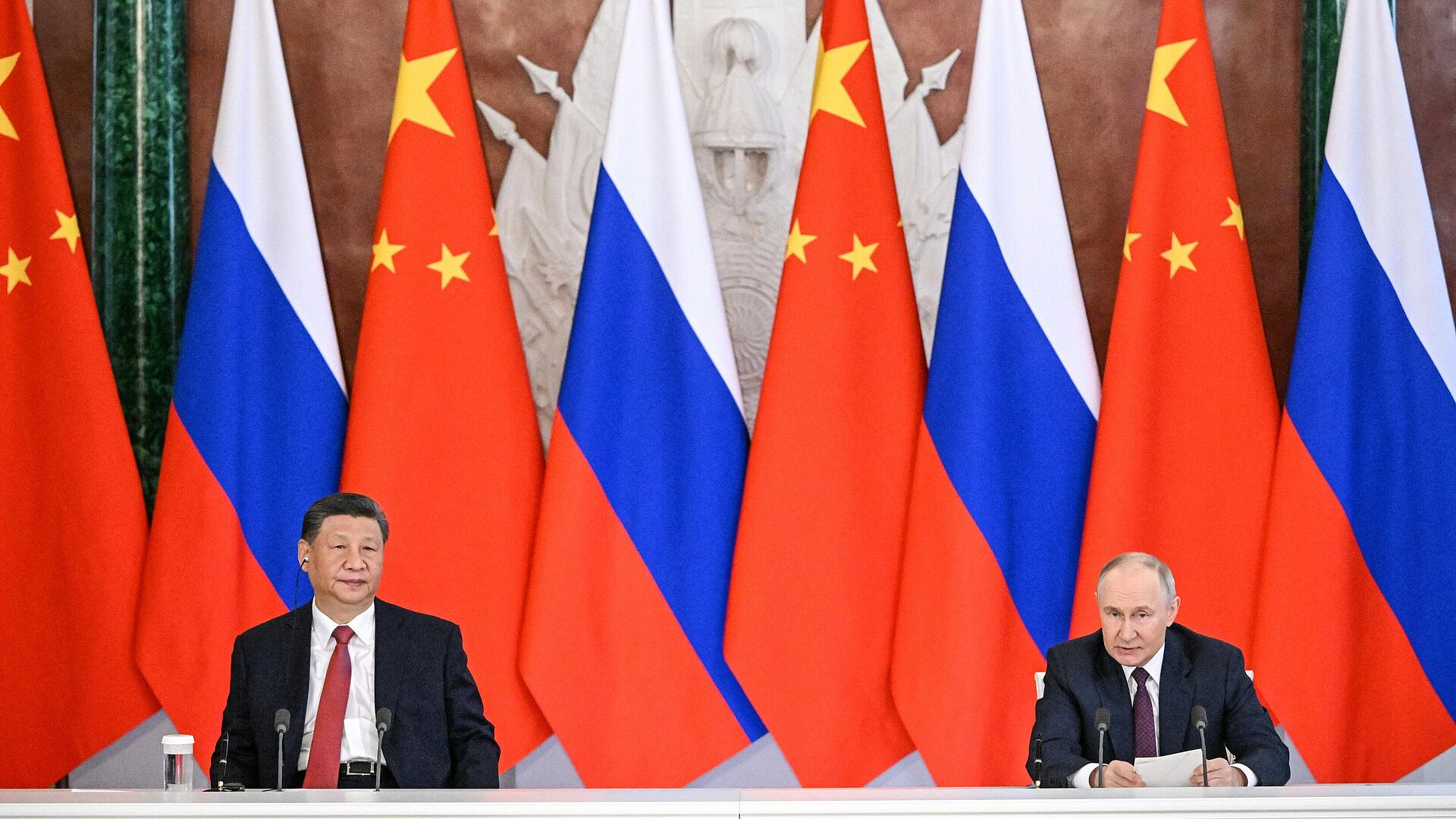 ������ � ����� ��������� ������ ������������� ������� � ������� �����