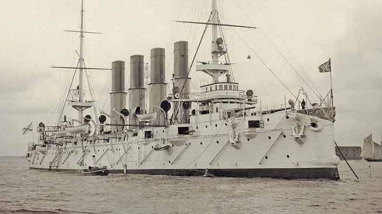 В Южной Корее почтили память моряков с "Варяга" и "Корейца"