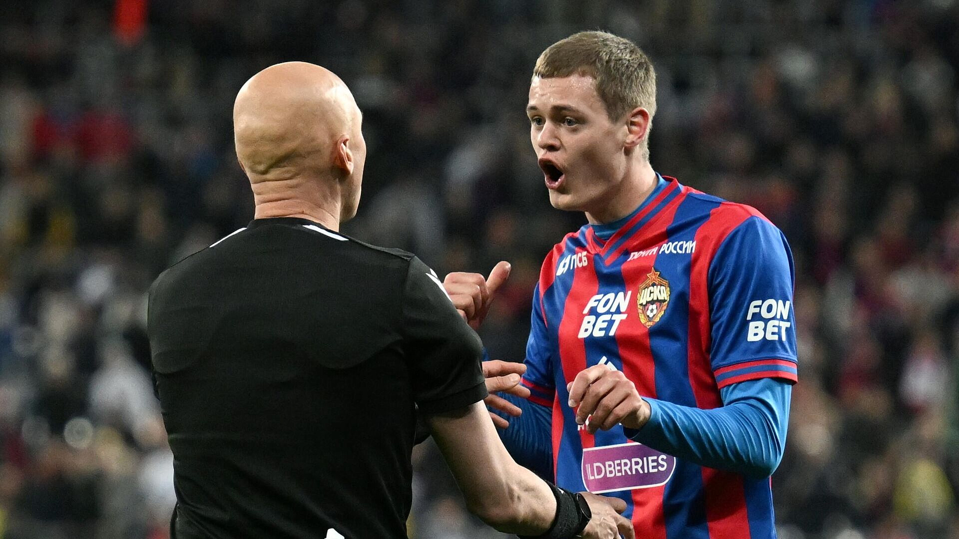 "Разбалованы деньгами": Пономарев призвал наказать задержанного Агапова 