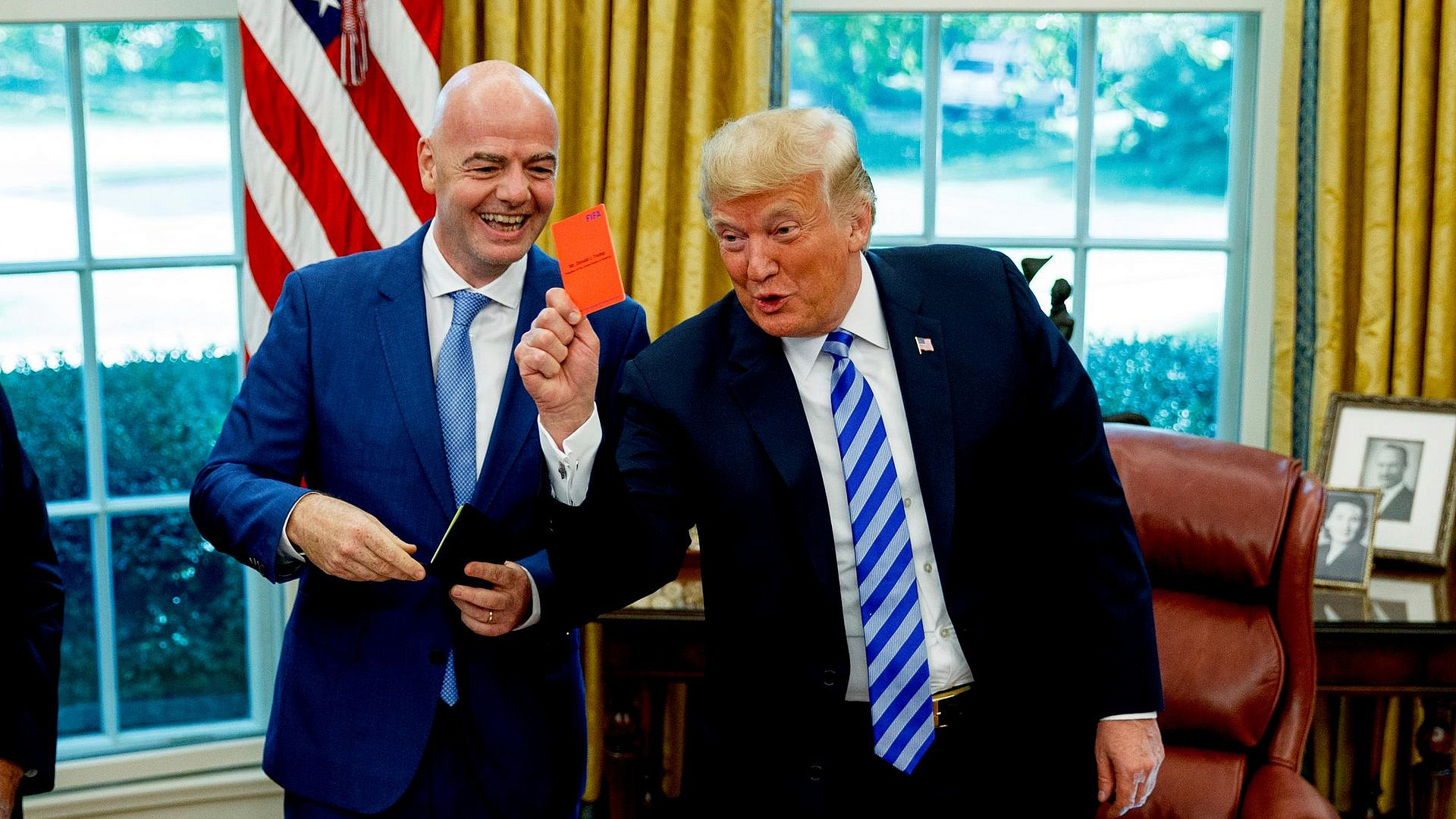 Трамп не первый. Как политики влияли на ход футбольных чемпионатов мира