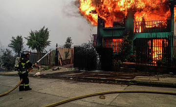 Число погибших в результате пожаров в Чили выросло