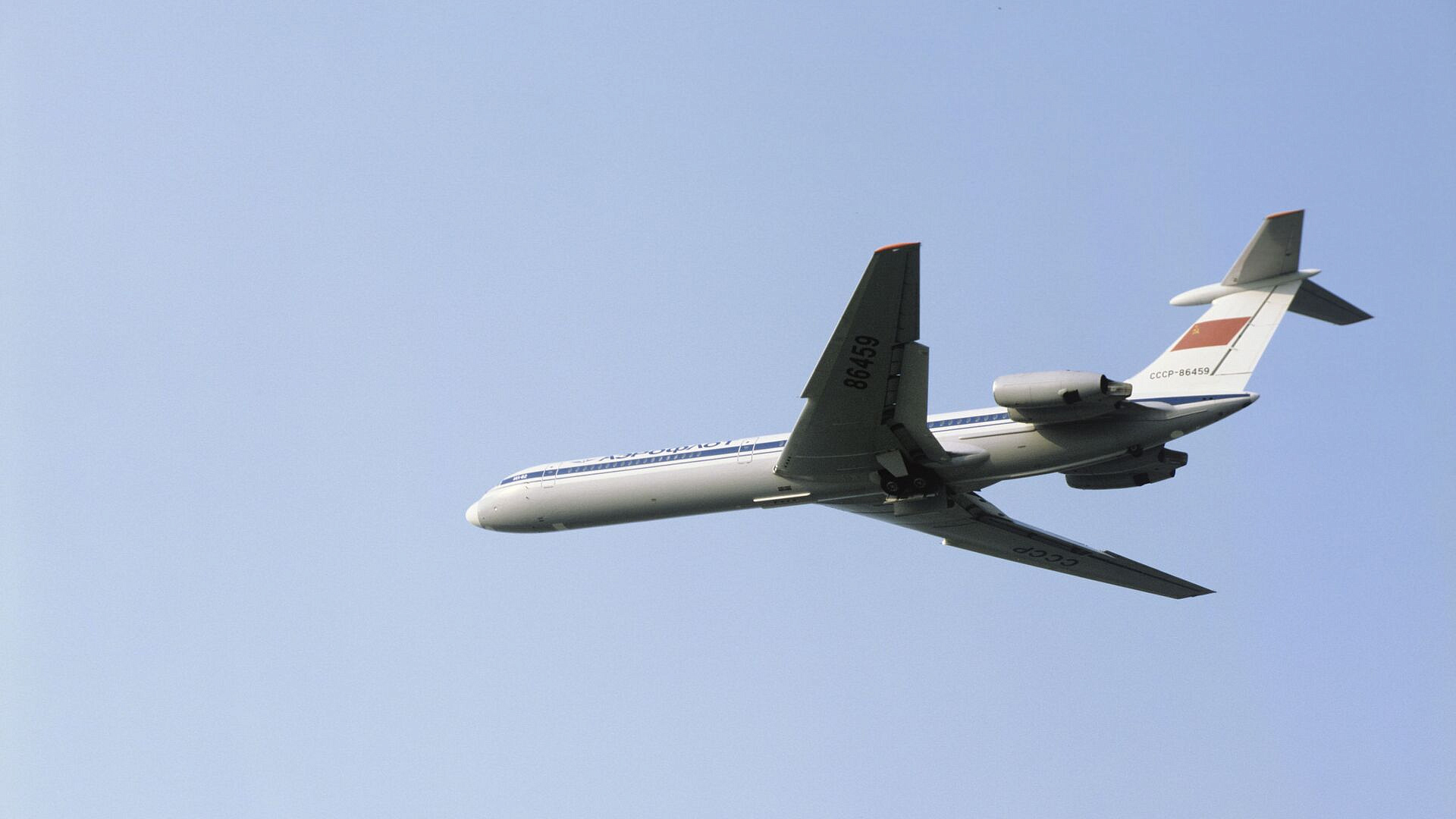 Правительство обсудило субсидии аэропортам в связи с ограничениями