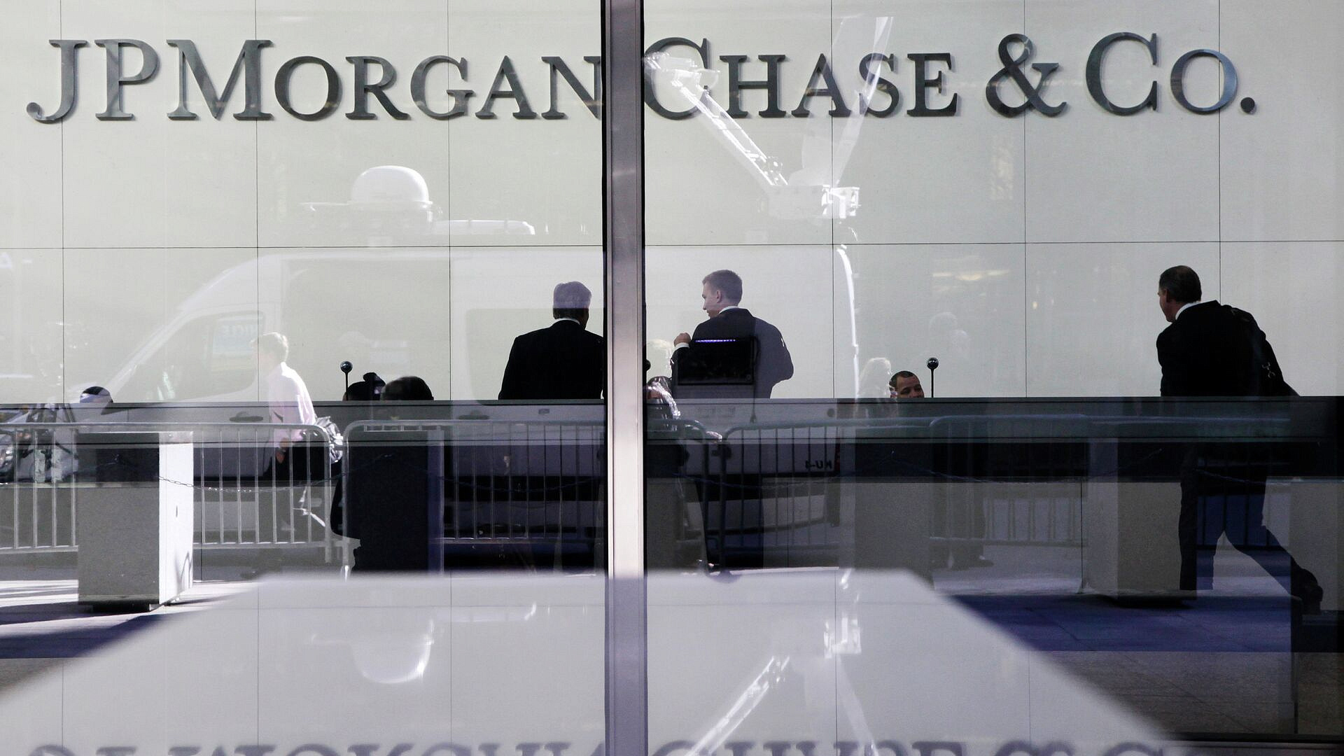 ����� ������� ������ � ��� �� ���� JPMorgan Chase