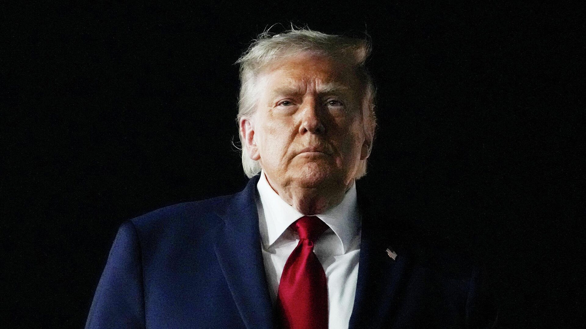 Трамп заявил, что инцидент с вертолетом не так уж серьезен
