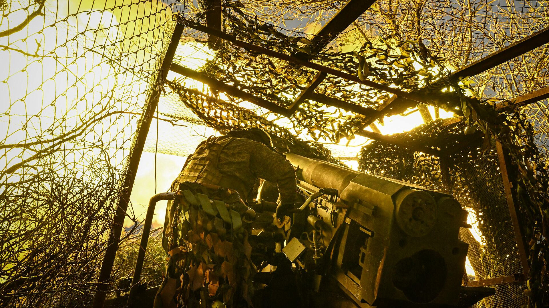 Российские зенитчики сбили в зоне СВО украинские беспилотники