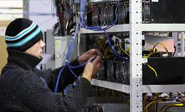 В России рассказали о выгодах промышленного майнинга криптовалют