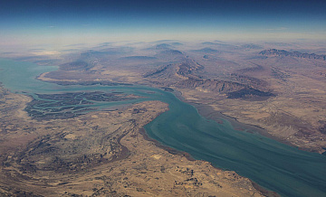 В Иране заявили, что будут бить по всем судам в Ормузском проливе