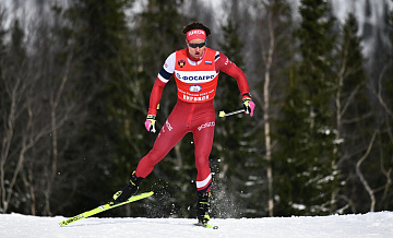 Коростелев занял 12-е место в гонке на 20 километров на "Тур де Ски"