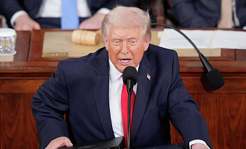Трамп присутствует на турнире UFC в Майами
