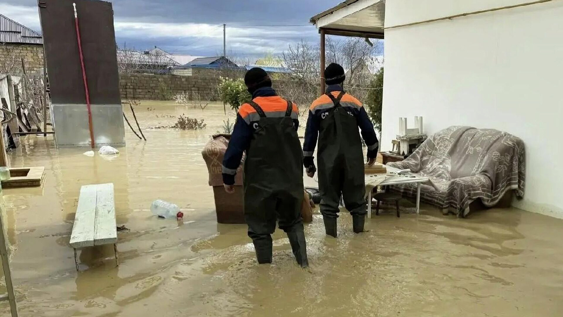В Буйнакске около 20 домов оказались в опасной зоне из-за оползней