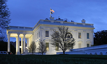 Белый дом захотел экспозицию с Трампом в Национальной портретной галерее