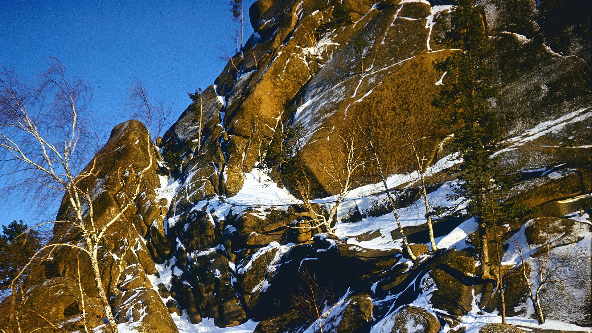 Красноярские спасатели рассказали о поисках мужчины в нацпарке