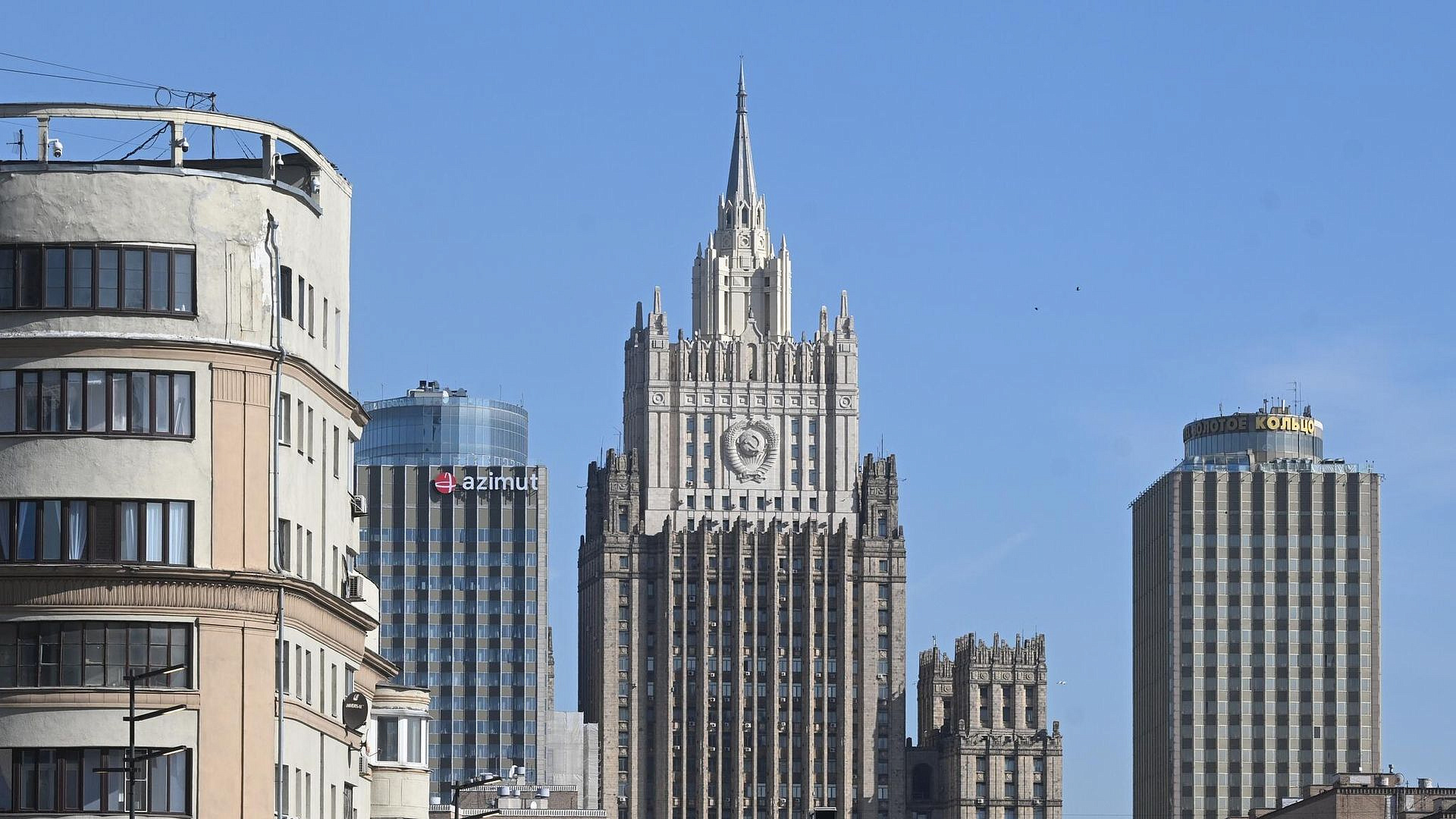 В МИД заявили, что в переговорах с Украиной нужно внешнее участие