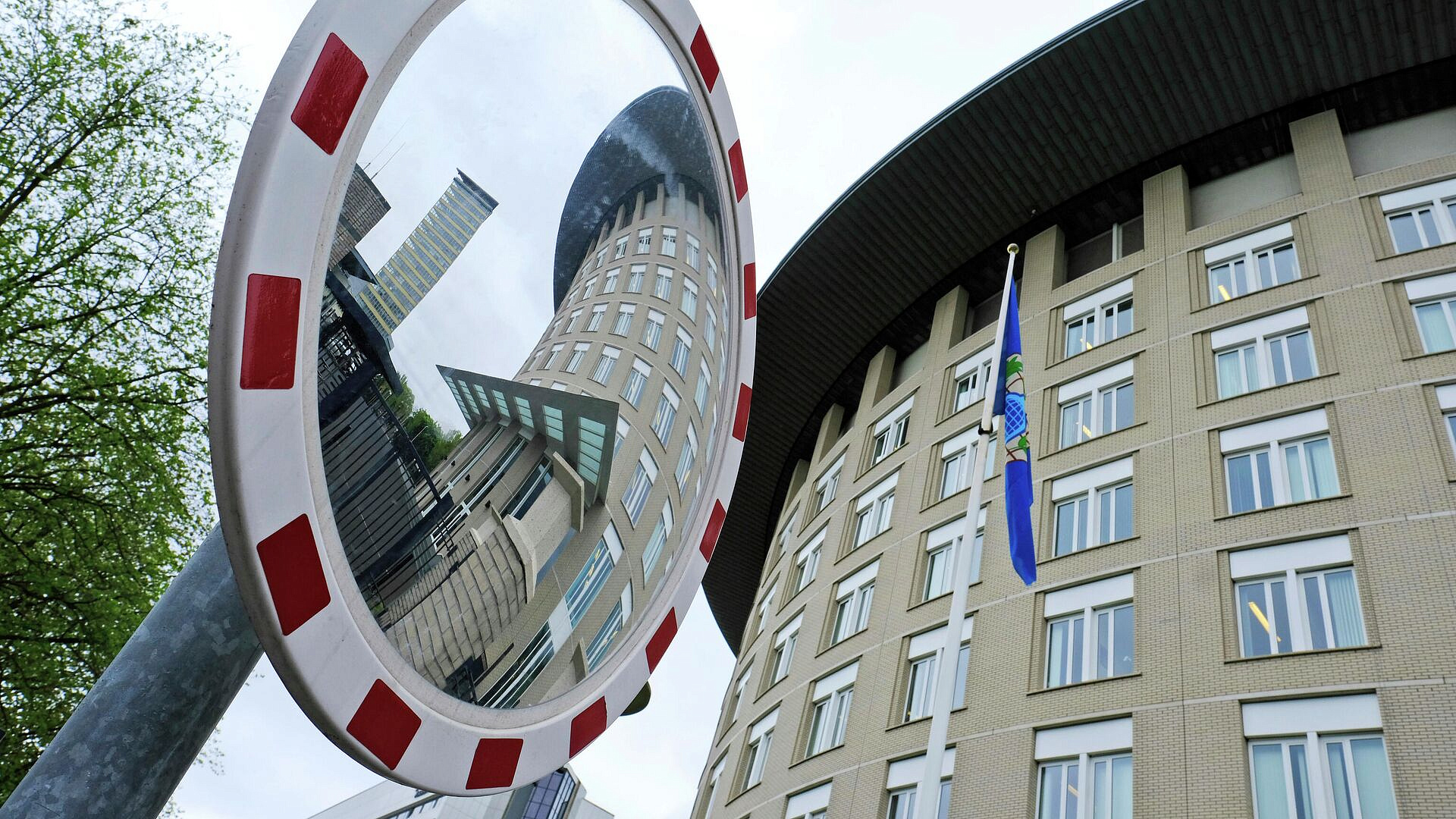 Россия обсуждает с ОЗХО возможный визит экспертов