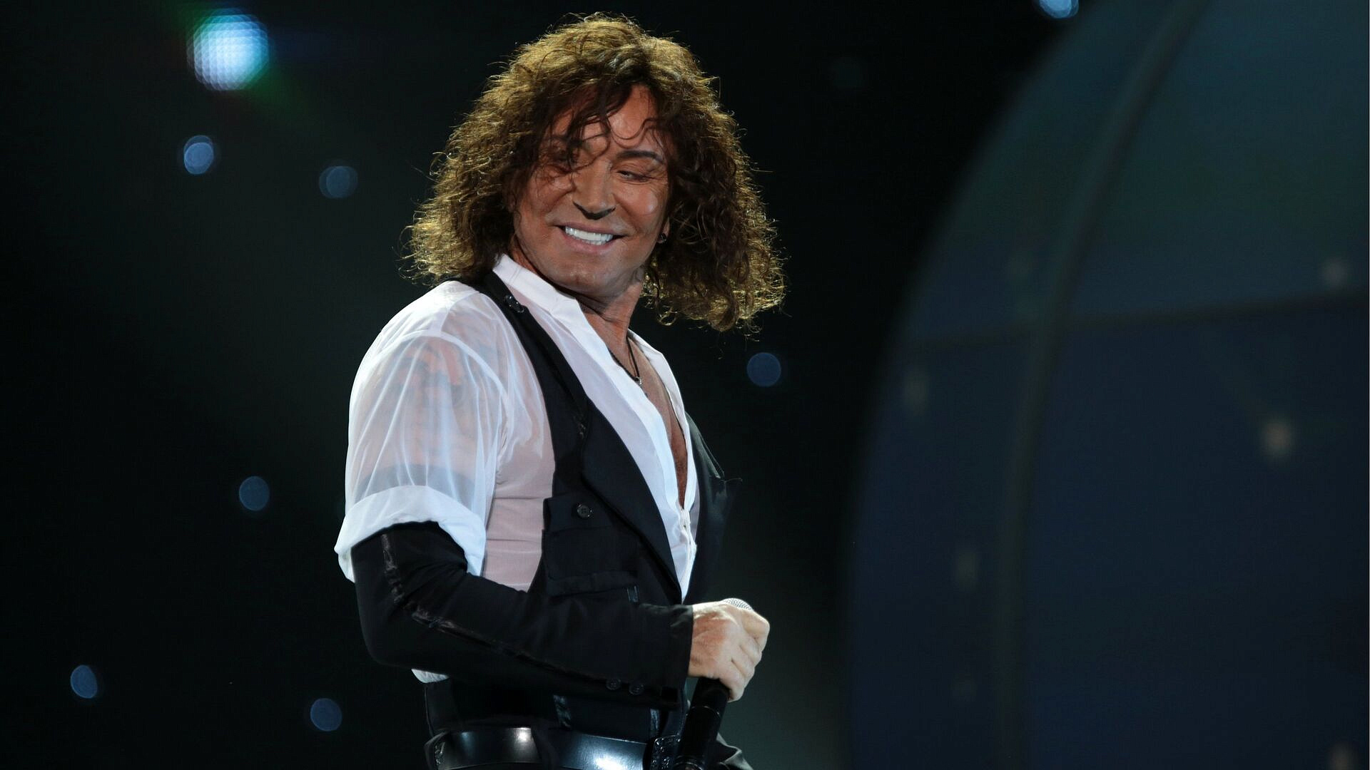 Валерий Леонтьев продал свой Maybach