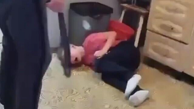 Появились подробности об избиении ребенка из-за вейпа в Новоаганске