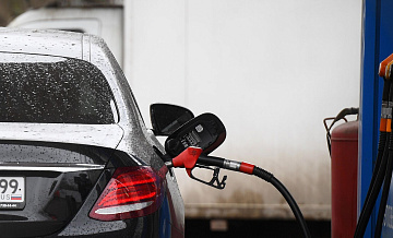 Цены на бензин в России за неделю выросли на 0,62%