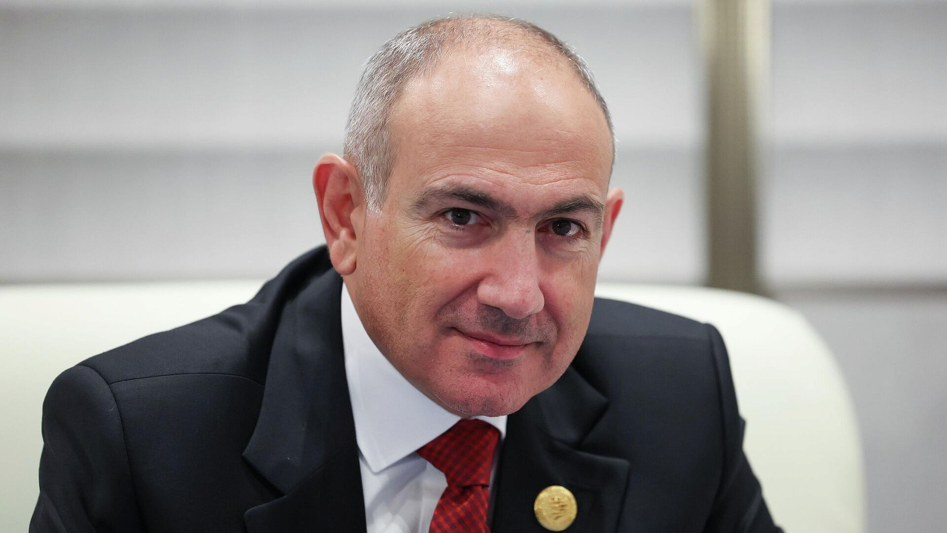 ������� ��������� ���������� ����� ������� � ������