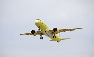 "Ростех" сохраняет планы начать поставки SJ-100 и МС-21