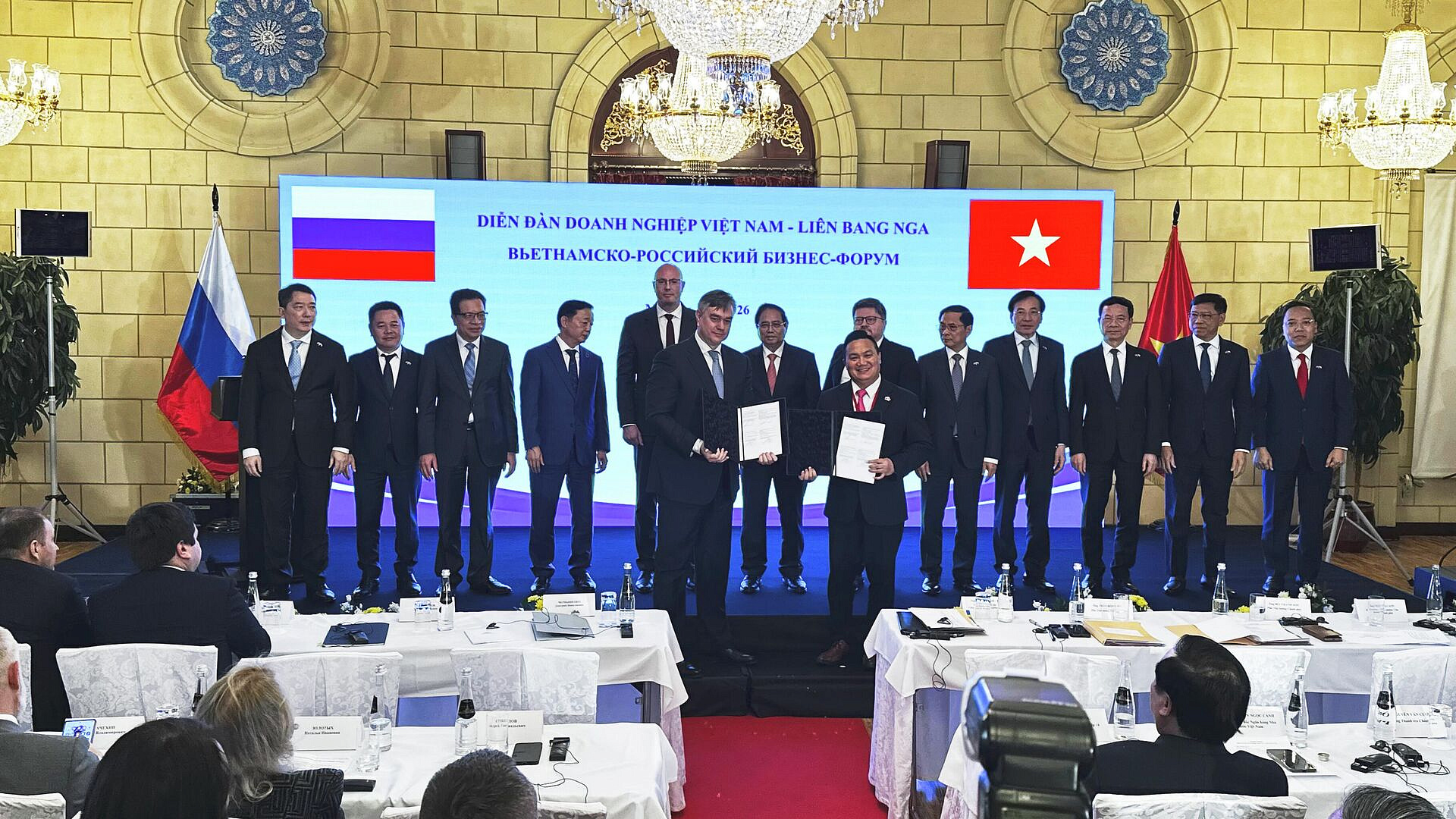 ГК "Дело" и компания из Вьетнама будут вместе развивать морские сервисы