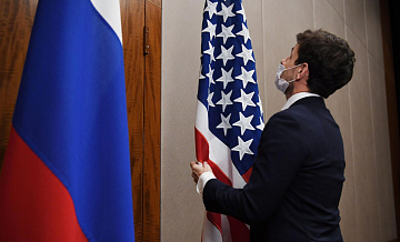 Между Россией и США есть потенциал для перезапуска отношений, заявил Песков