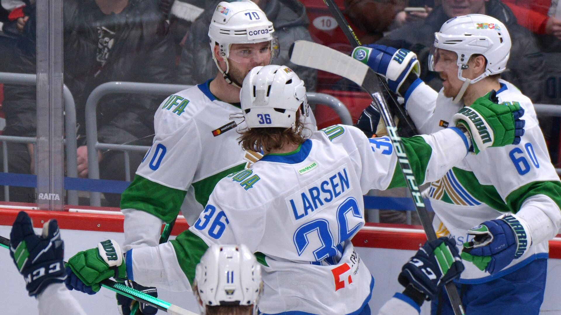 "Салават Юлаев" обыграл "Шанхайских драконов" в матче КХЛ