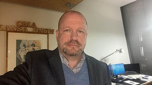 Финский депутат, подозреваемый в стрельбе, намерен создать свою фракцию