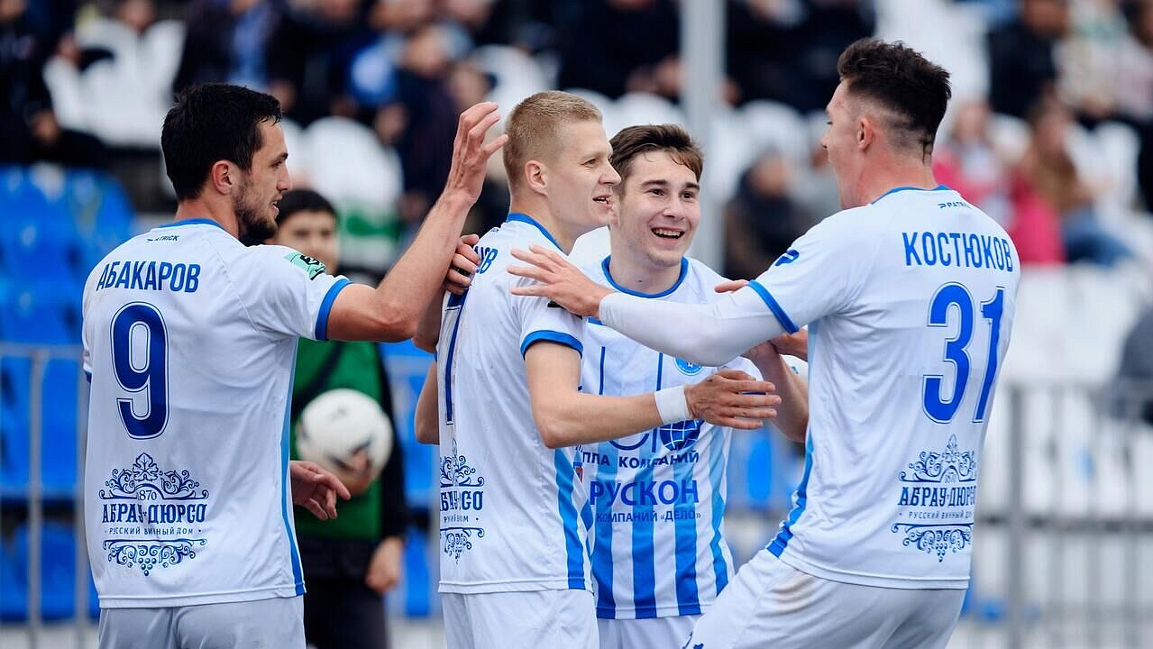 "Черноморец" разгромил "СКА-Хабаровск" в матче Первой лиги
