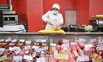 Россия за время продэмбарго стала чистым экспортером свинины и мяса птицы