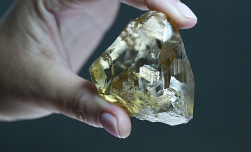 В "Алросе" спрогнозировали, сколько алмазов добудут по итогам года