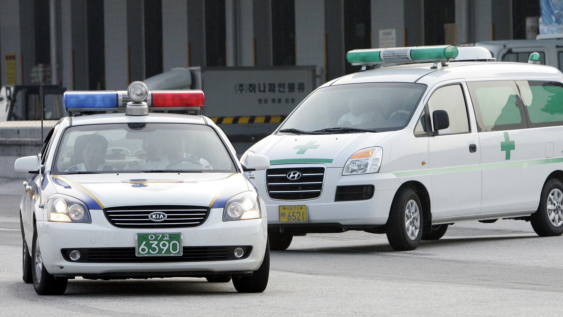 В Южной Корее грузовик наехал на протестующих, один человек погиб