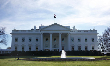 Власти США обсудили планы возможных ударов по Ирану, пишет WSJ