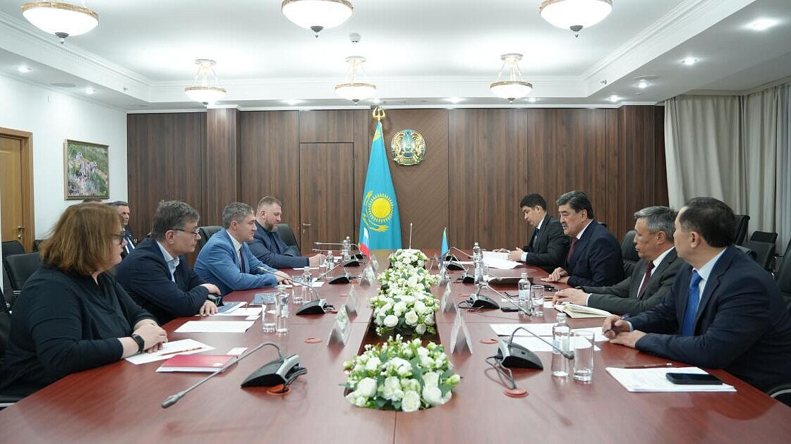 Пермская делегация начала работу на экологическом саммите в Казахстане